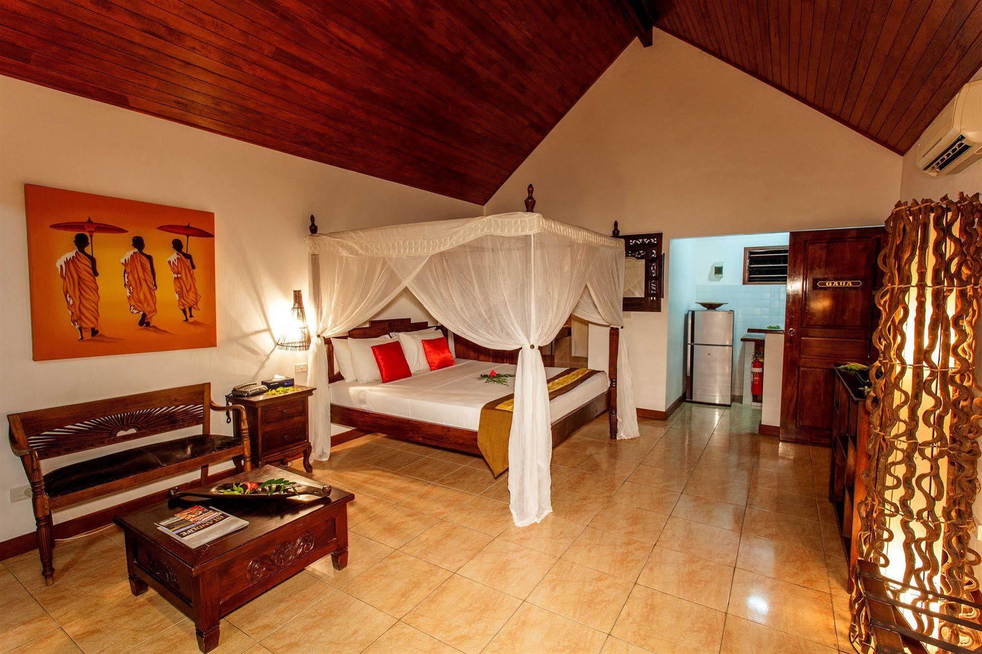 Sunset Bungalows Resort, Vanuatu Порт-Віла Екстер'єр фото